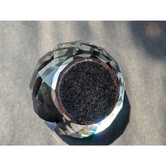 Swarovski SCS Faceted Crystal Paperweight With Swan Logo - Picture 4 of 6